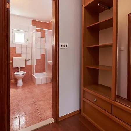 Vukman Okrug Donji Apartamento