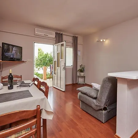 Vukman Okrug Donji Apartamento
